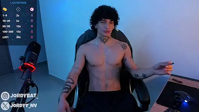 Jordy bat online show from November 3, 2025, 12:38 am