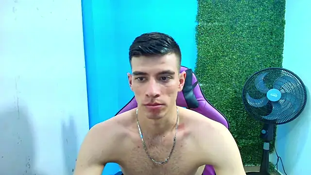 DEIBY BABY online show from January 31, 2025, 3:09 am
