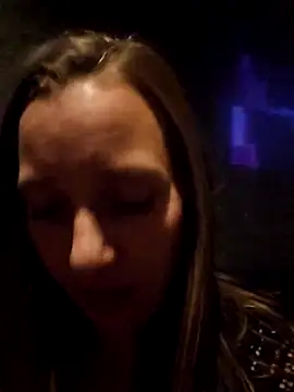 SkyelarSommer online show from February 26, 2026, 5:40 am