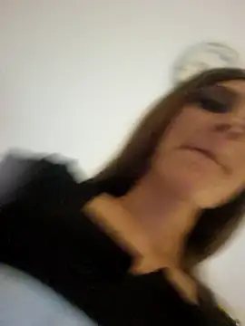 DanielaandLorenzo online show from October 22, 2025, 2:22 am