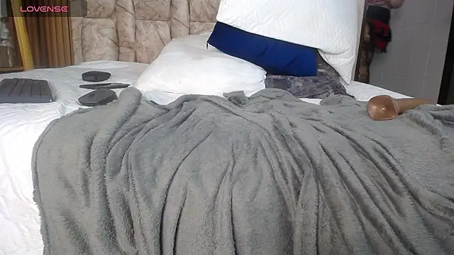 Snapshot of victoria__milf_ chatting on February 25, 2025, 10:31 pm victoria  milf  online show from February 25, 2025, 10:31 pm