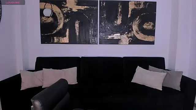 Snapshot of SunnyRivers chatting on October 1, 2025, 6:34 pm SunnyRivers online show from October 1, 2025, 6:34 pm