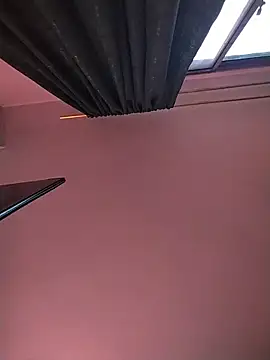 Snapshot of LissaThompsom chatting on February 4, 2026, 11:27 am LissaThompsom online show from February 4, 2026, 11:27 am