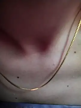 Snapshot of LissaThompsom chatting on September 19, 2025, 6:34 pm LissaThompsom online show from September 19, 2025, 6:34 pm