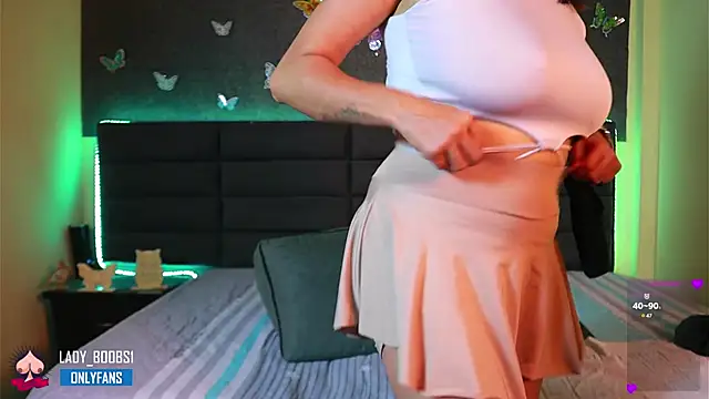 kathieandpovcock1 online show from February 4, 2025, 12:51 am