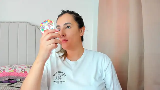 Hanna86 online show from January 19, 2026, 4:22 pm