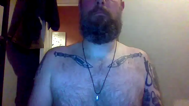 Snapshot of Thrillhouse chatting on October 23, 2025, 8:40 pm Thrillhouse online show from October 23, 2025, 8:40 pm