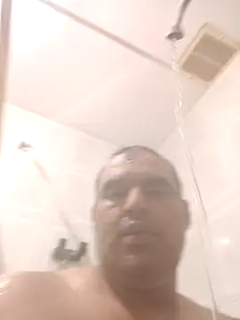 Angeelus2 online show from April 5, 2026, 3:51 pm