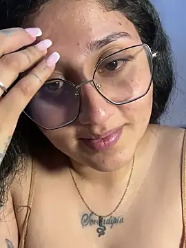 croftsmila online show from January 3, 2025, 3:38 am