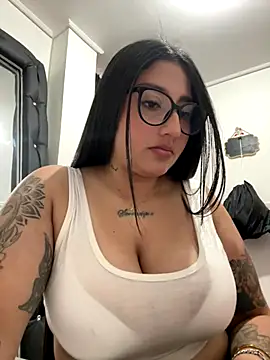 croftsmila online show from September 21, 2025, 4:23 pm