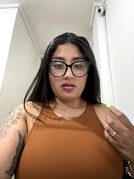 croftsmila online show from October 18, 2025, 2:24 am