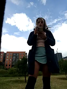 Snapshot of Misscata1106 chatting on September 18, 2025, 7:28 pm Misscata1106 online show from September 18, 2025, 7:28 pm