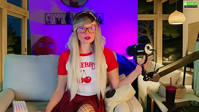 Kittychatte online show from September 29, 2025, 7:52 pm