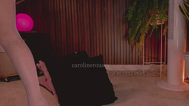 carolinerousev online show from July 18, 2026, 6:49 pm