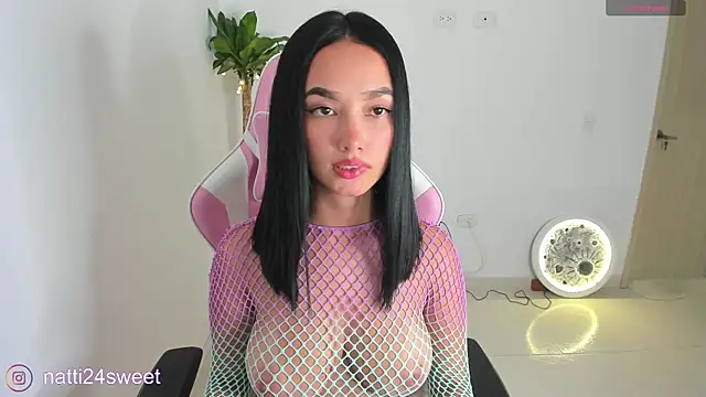 sharlotte 23 online show from July 19, 2026, 12:08 am