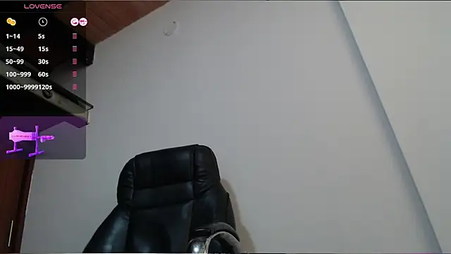 Snapshot of abby_taylor chatting on October 15, 2025, 11:29 am abby taylor online show from October 15, 2025, 11:29 am