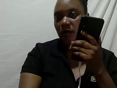 Snapshot of swt_wet_pus chatting on September 29, 2025, 4:45 pm swt wet pus online show from September 29, 2025, 4:45 pm