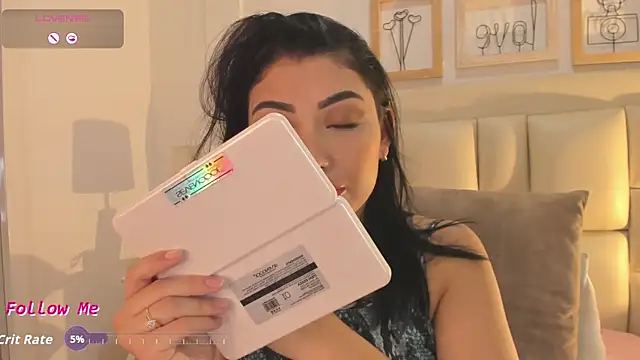 Snapshot of _brenda_becker chatting on September 16, 2025, 7:15 pm brenda becker online show from September 16, 2025, 7:15 pm