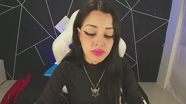 Snapshot of farichell chatting on September 25, 2025, 9:21 pm farichell online show from September 25, 2025, 9:21 pm