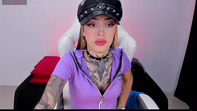 farichell online show from June 26, 2026, 9:09 pm