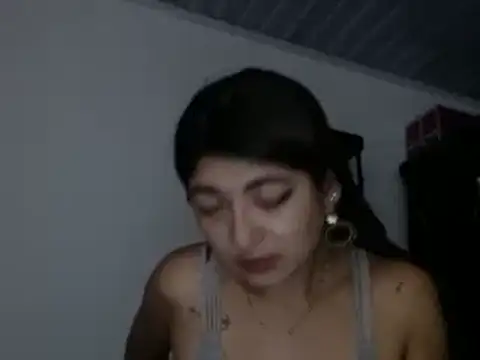 esteni online show from January 8, 2025, 4:44 am