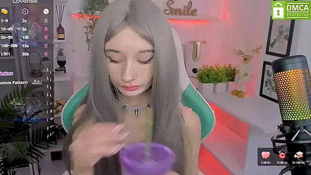 Katia Kim online show from February 18, 2025, 6:37 am