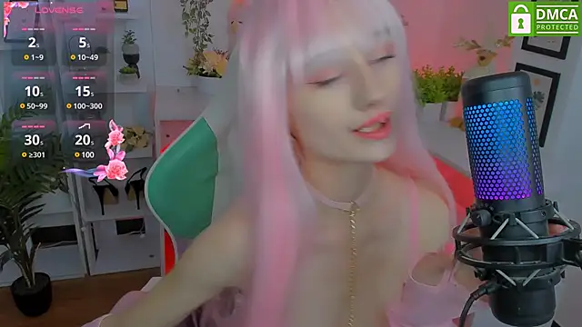 Katia Kim online show from March 11, 2025, 6:41 am