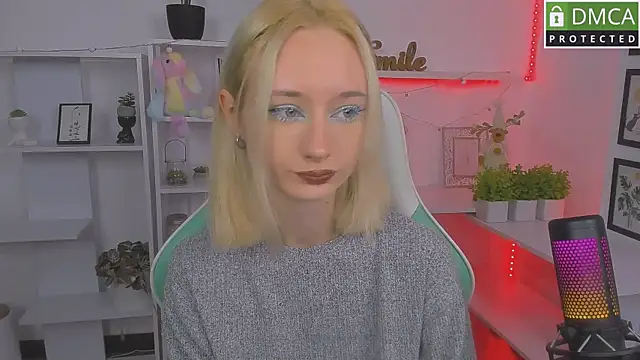 Katia Kim online show from October 11, 2025, 5:41 am