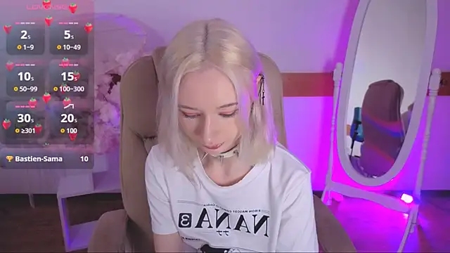 Katia Kim online show from November 14, 2025, 6:17 am