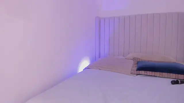 Snapshot of luisah_ chatting on September 21, 2025, 9:20 pm luisah online show from September 21, 2025, 9:20 pm