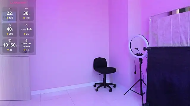 Snapshot of StefanyMiler chatting on September 25, 2025, 8:37 pm StefanyMiler online show from September 25, 2025, 8:37 pm