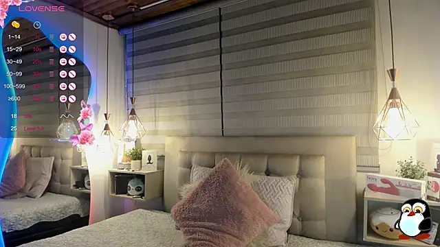 Snapshot of cristal__hot_1 chatting on November 2, 2025, 5:01 am cristal  hot 1 online show from November 2, 2025, 5:01 am