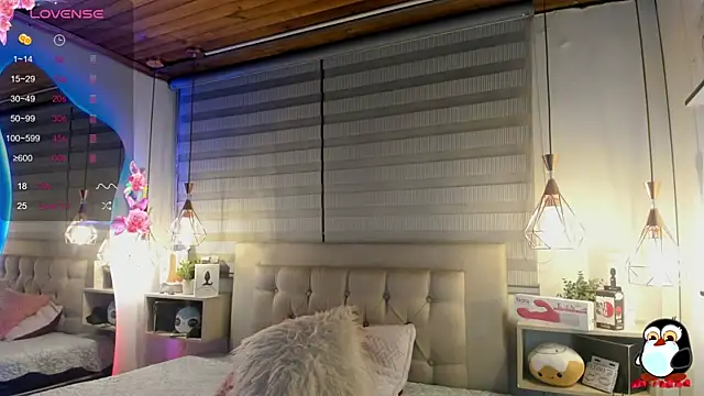 Snapshot of cristal__hot_1 chatting on October 20, 2025, 5:09 am cristal  hot 1 online show from October 20, 2025, 5:09 am