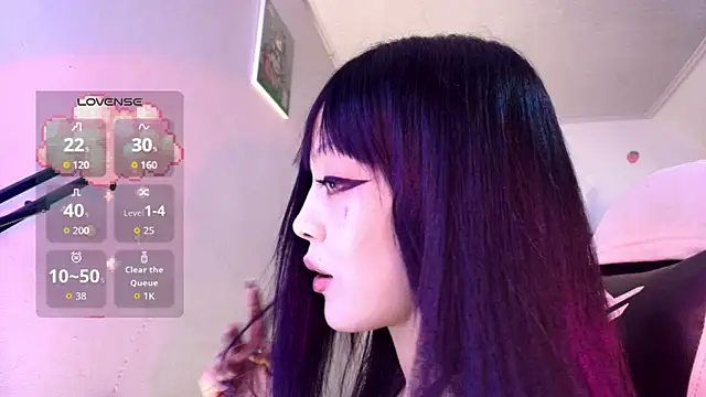 Snapshot of Persia_09 chatting on September 21, 2025, 2:39 am Persia 09 online show from September 21, 2025, 2:39 am