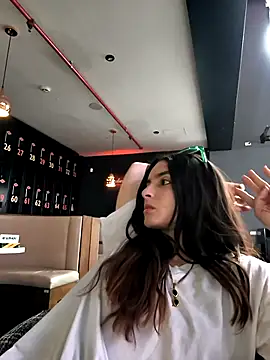 Sam Sara online show from September 26, 2025, 5:53 pm