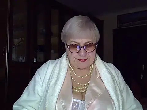 SweetCherry27 online show from February 28, 2025, 5:04 pm