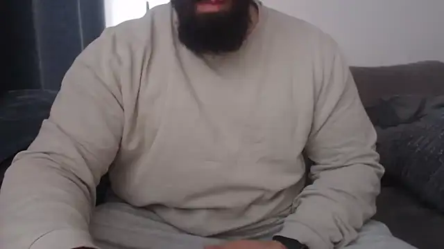 Snapshot of hugemachohandsome chatting on February 3, 2026, 9:03 am hugemachohandsome online show from February 3, 2026, 9:03 am