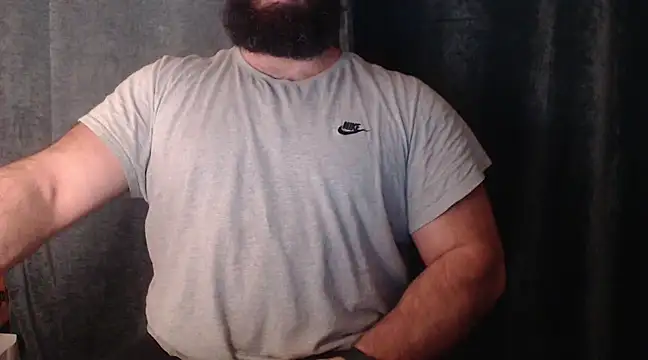 hugemachohandsome online show from January 17, 2025, 11:51 pm