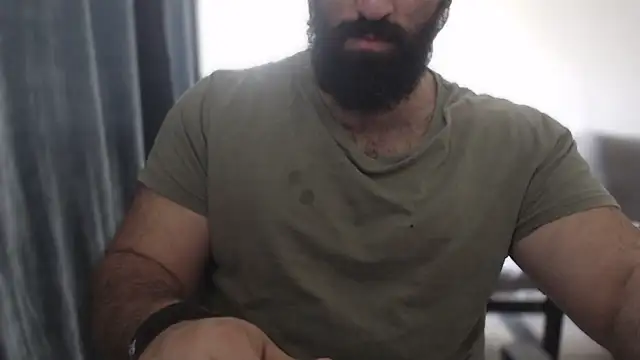 hugemachohandsome online show from September 30, 2025, 9:15 am