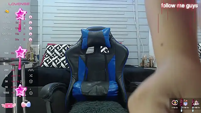 Snapshot of evelin_zaens chatting on March 15, 2025, 10:24 am evelin zaens online show from March 15, 2025, 10:24 am