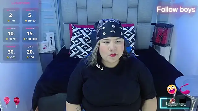 Snapshot of evelin_zaens chatting on October 19, 2025, 4:59 am evelin zaens online show from October 19, 2025, 4:59 am