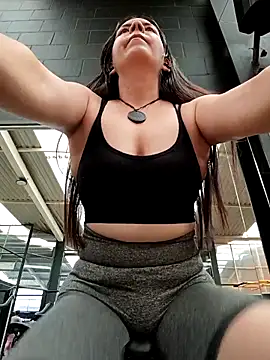 johannatb online show from February 11, 2026, 4:51 pm