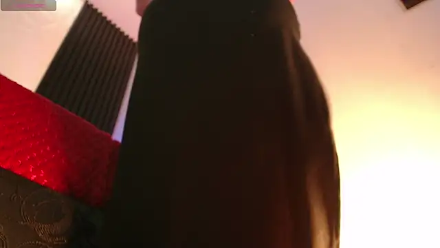 alicia moom online show from January 13, 2026, 7:29 pm