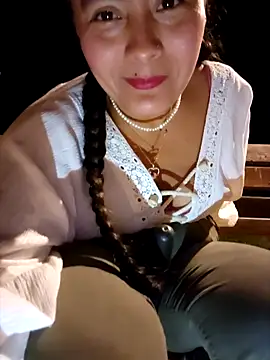 Snapshot of bellapaty chatting on September 19, 2025, 7:51 pm bellapaty online show from September 19, 2025, 7:51 pm