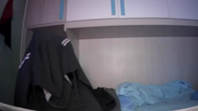 michele1500 online show from November 12, 2025, 4:22 pm