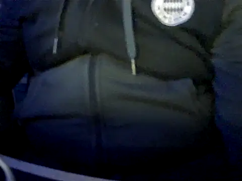 michele1500 online show from November 4, 2025, 5:39 pm