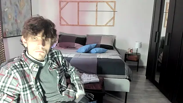 xxxciro13xxx online show from February 14, 2025, 1:51 pm