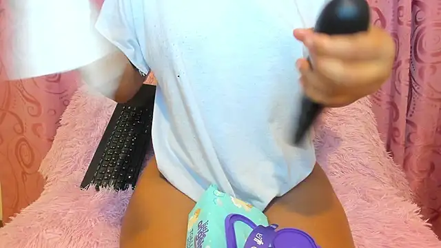 Snapshot of iisabella_gonzalez chatting on September 22, 2025, 4:07 am iisabella gonzalez online show from September 22, 2025, 4:07 am