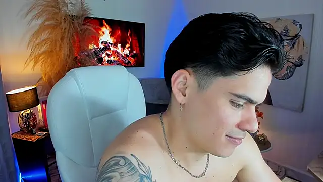 Matias Murrier online show from December 15, 2025, 1:06 pm