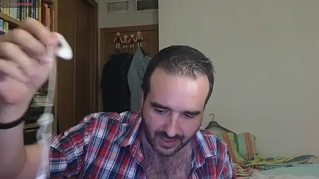 curiosillo83 online show from September 13, 2025, 4:29 pm